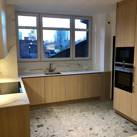 Luxury Two Bedroom With Bath Apartment Ghent