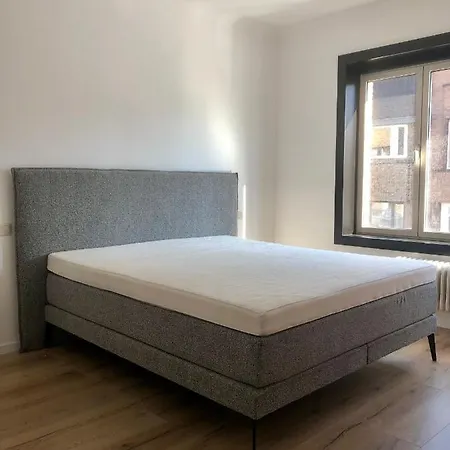 Luxury Two Bedroom With Bath Ghent